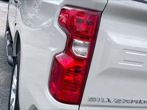 New 2026 Chevrolet Silverado 1500 Custom AWD/4WD image 26