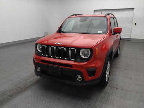 Used 2020 Jeep Renegade Latitude w/ Cold Weather Group AWD/4WD image 15