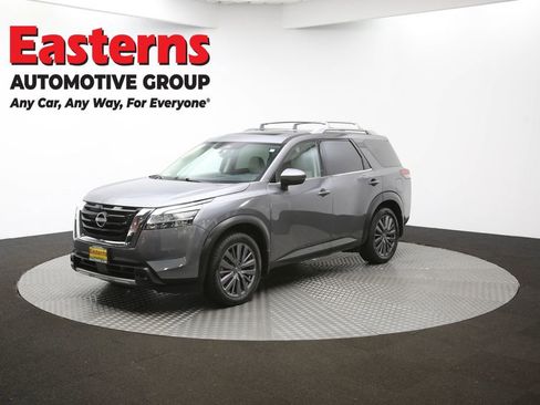 Used 2023 Nissan Pathfinder SL w/ SL Premium Package image 56