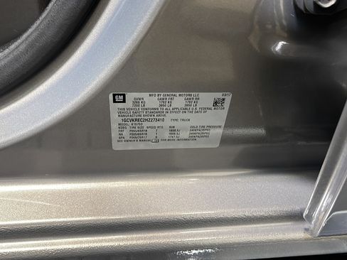 Used 2017 Chevrolet Silverado 1500 LT w/ All Star Edition AWD/4WD image 25
