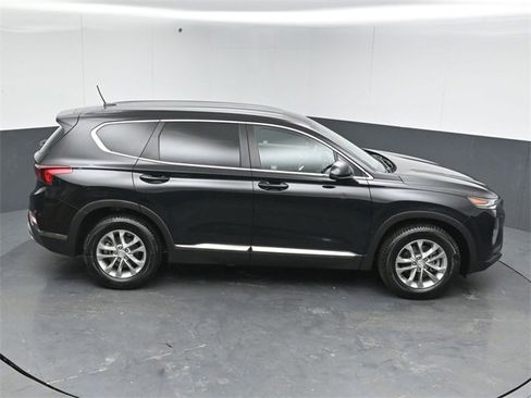 Used 2019 Hyundai Santa Fe SE image 51