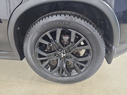Used 2018 Mitsubishi Outlander Sport LE AWD/4WD image 36