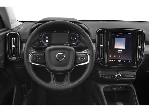 Used 2023 Volvo XC40 B5 Plus w/ Driver Assist Package AWD/4WD image 5