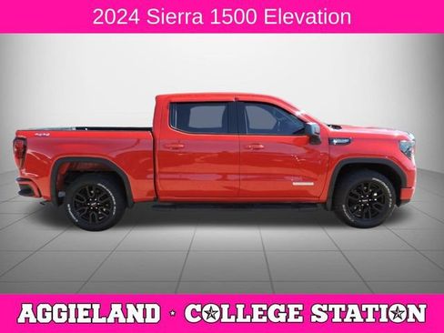 Used 2024 GMC Sierra 1500 Elevation AWD/4WD image 2