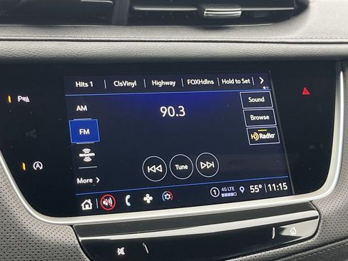 New 2026 Cadillac XT5 Luxury w/ LPO, ONYX Package image 5