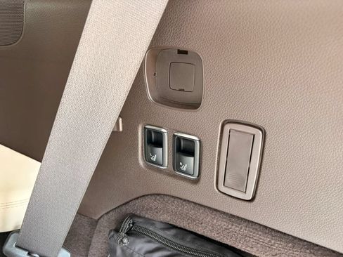 Used 2019 Mercedes-Benz GLS 550 4MATIC image 18