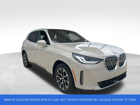 Certified 2025 BMW X3 xDrive30 AWD/4WD image 11