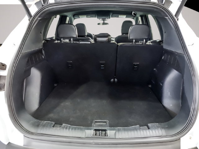 Used 2025 Ford Escape ST-Line Select AWD/4WD image 23
