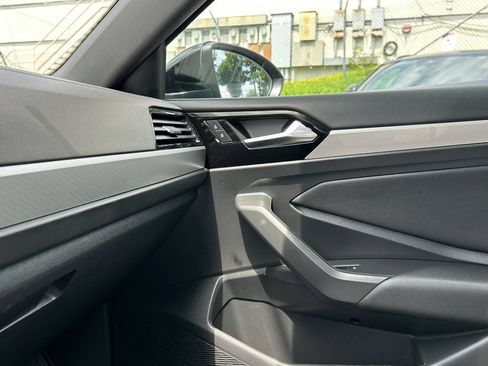 Used 2021 Volkswagen Jetta R-Line FWD image 21