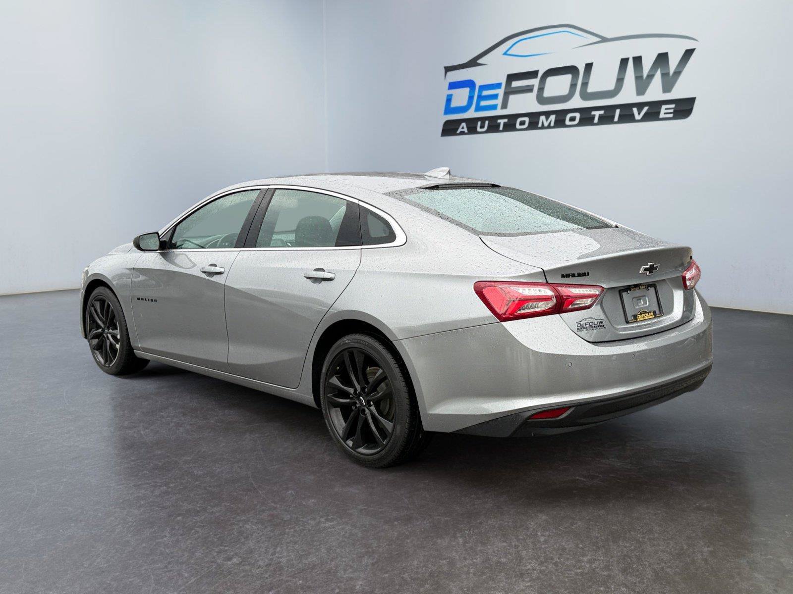 Used 2024 Chevrolet Malibu LT w/ Sport Edition FWD image 5