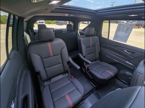 Used 2024 Chevrolet Traverse RS AWD/4WD image 20
