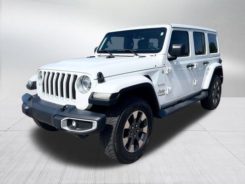 Used 2019 Jeep Wrangler Unlimited Sahara w/ Dual Top Group image 8
