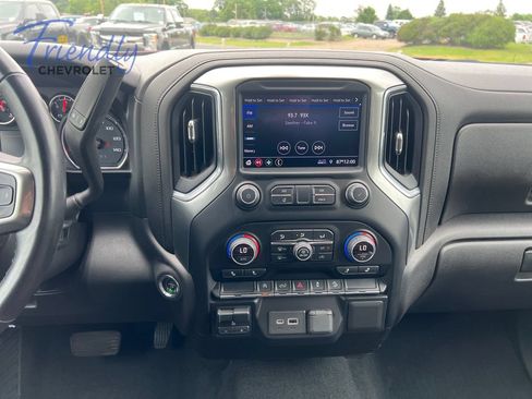 Certified 2021 Chevrolet Silverado 1500 RST AWD/4WD image 16