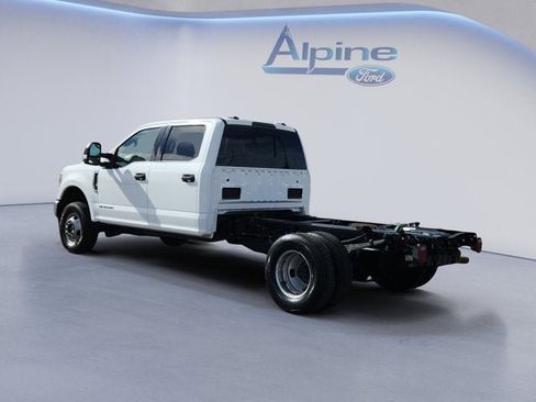 Used 2022 Ford F350 XLT image 3