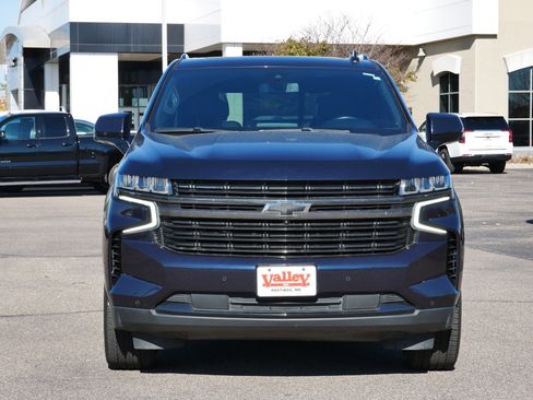 Used 2021 Chevrolet Tahoe RST w/ Luxury Package image 2