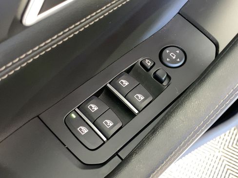 Used 2026 BMW X6 xDrive40i image 10