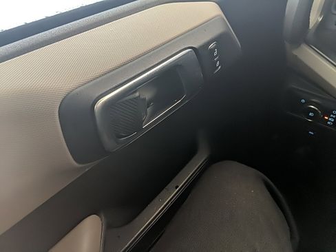 Used 2023 Ford Bronco Big Bend w/ Sasquatch Package image 24