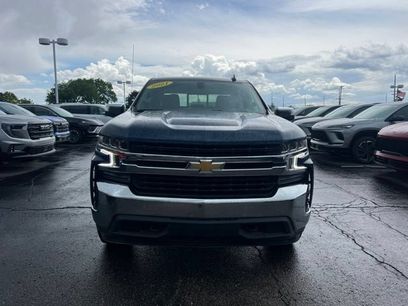 Used 2021 Chevrolet Silverado 1500 LT w/ Convenience Package II