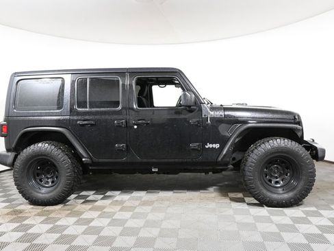 Used 2021 Jeep Wrangler Unlimited Sport image 8
