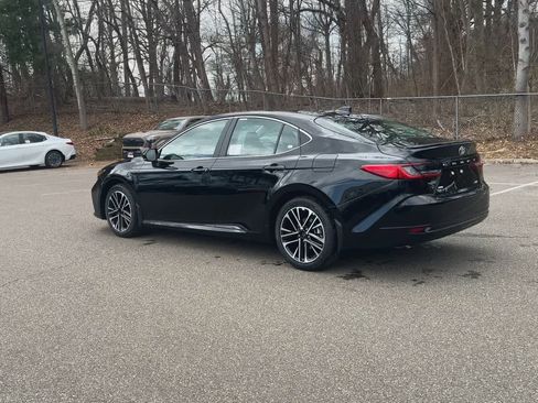 New 2026 Toyota Camry XLE w/ Premium Package AWD/4WD image 6