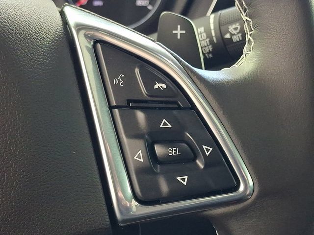 Used 2023 Chevrolet Camaro LT RWD image 27