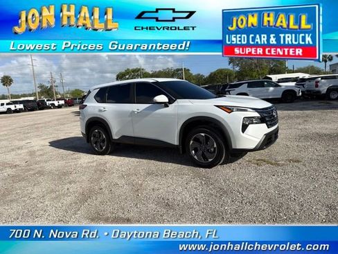 Used 2026 Nissan Rogue SV FWD image 16