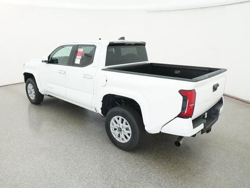 New 2025 Toyota Tacoma SR5 image 5