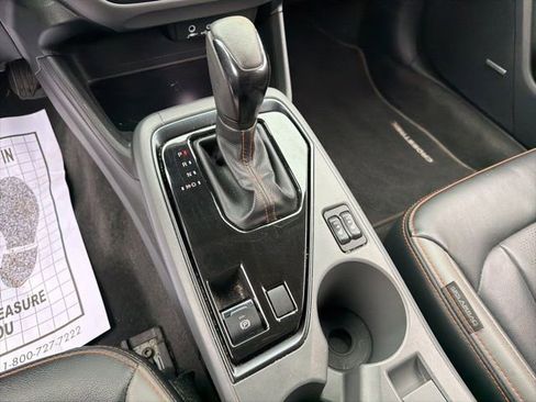 Used 2024 Subaru Crosstrek 2.5i Limited w/ Crosstrek Mirror Package image 25