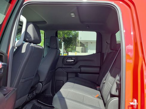 Used 2026 Chevrolet Silverado 1500 Custom RWD image 13