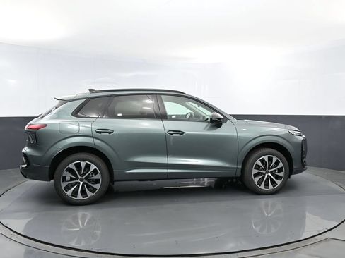 New 2026 Audi Q3 quattro 2.0T AWD/4WD image 4