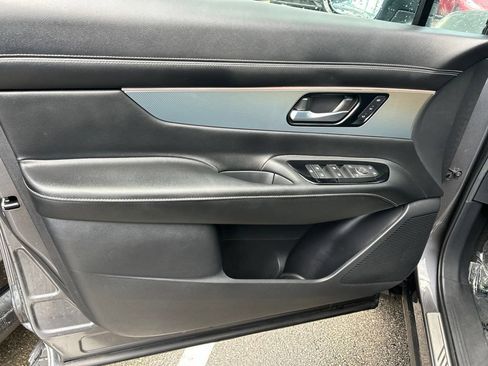 Certified 2025 Nissan Murano SL AWD/4WD image 19