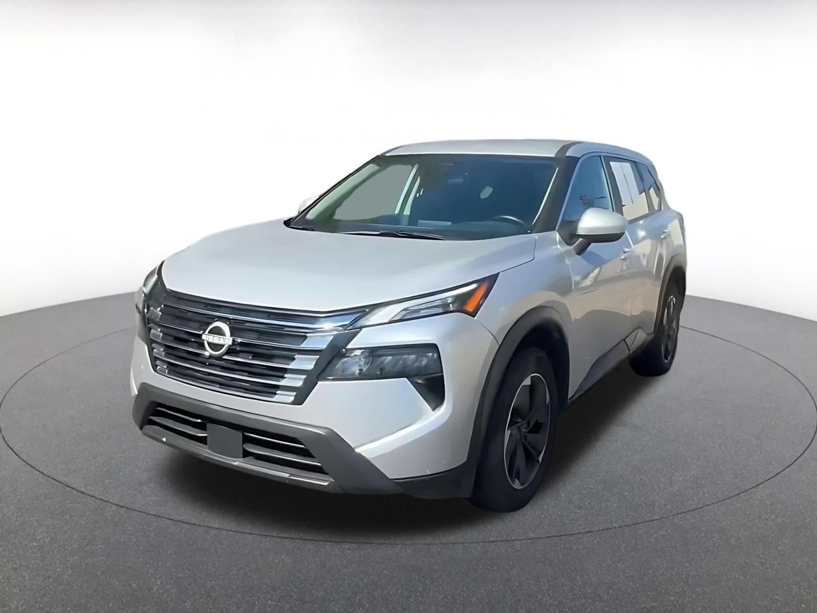 Used 2025 Nissan Rogue SV AWD/4WD image 6