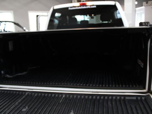 Used 2018 Ford F150 XLT image 12