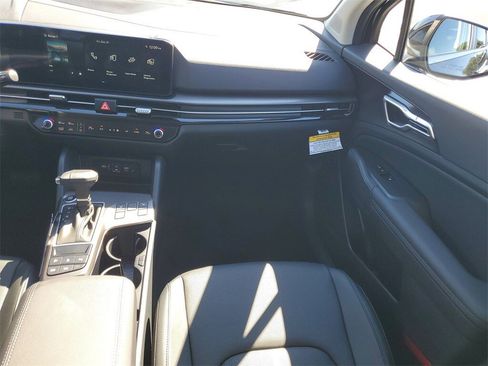 New 2026 Kia Sportage EX image 26