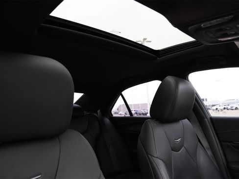 Certified 2022 Cadillac CT4 Premium Luxury image 26