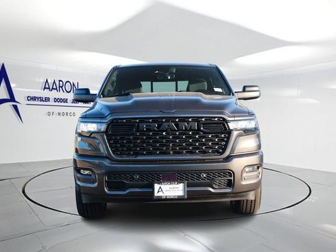New 2026 RAM 1500 Express AWD/4WD image 4