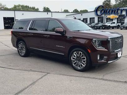 Used 2023 GMC Yukon XL Denali Ultimate w/ LPO, Floor Liner Package