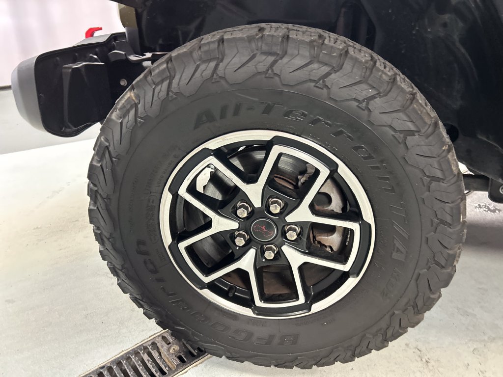Used 2026 Jeep Wrangler Unlimited Rubicon AWD/4WD image 9