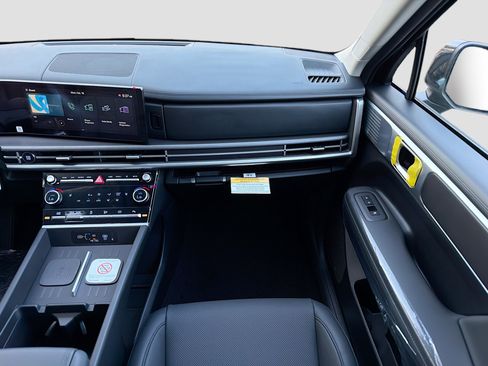 New 2026 Hyundai Santa Fe SEL FWD image 16