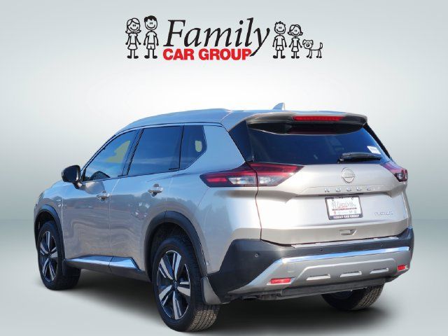 Used 2023 Nissan Rogue Platinum w/ Platinum Premium Package FWD image 3