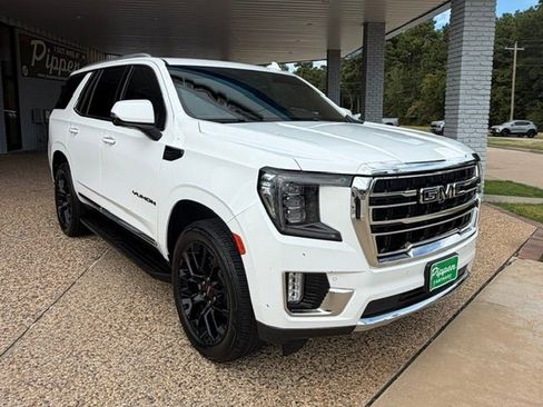 Used 2023 GMC Yukon SLT w/ SLT Luxury Package RWD image 1