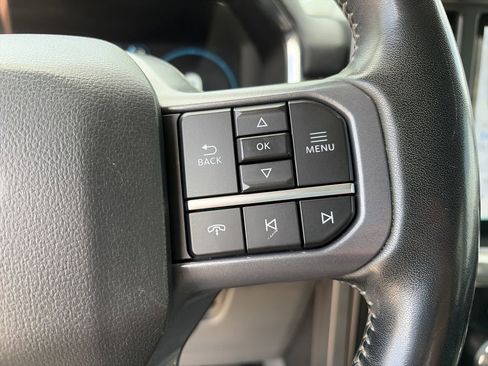 Used 2023 Ford F150 Lariat w/ Trailer Tow Package image 23