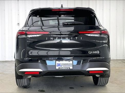 New 2026 INFINITI QX60 Luxe w/ Cargo Package image 4