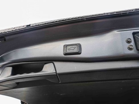 Certified 2023 Toyota RAV4 XLE Premium image 28