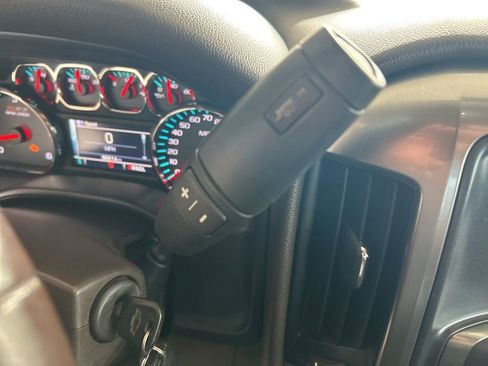 Used 2018 Chevrolet Silverado 1500 LT w/ All Star Edition image 8