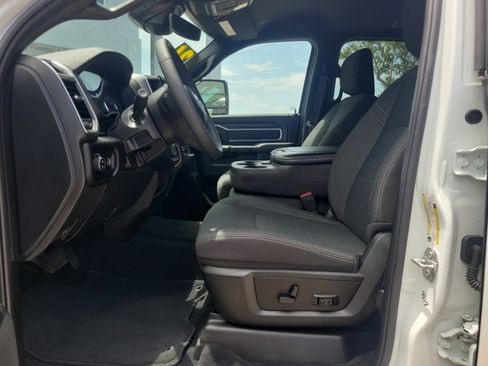 Used 2026 RAM 2500 Big Horn AWD/4WD image 11