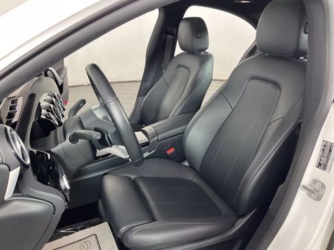 Used 2025 Mercedes-Benz CLA 250 image 19