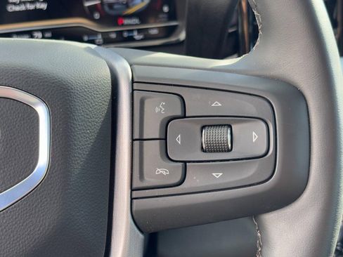 Used 2025 GMC Sierra 2500 SLE w/ SLE Value Package; image 21