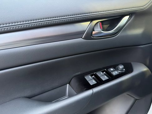 New 2025 MAZDA CX-5 AWD 2.5 S w/ Preferred Package image 32