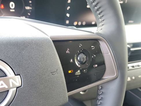 Certified 2025 Nissan Murano SL AWD/4WD image 21